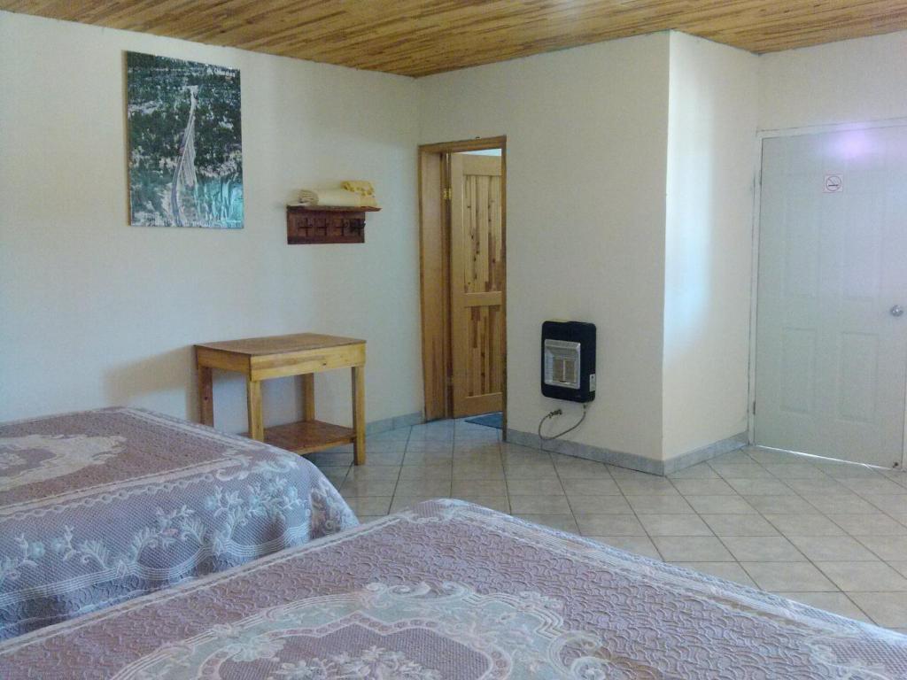 Cabanas Los Portales Barrancas Del Cobre Areponapuchi Room photo